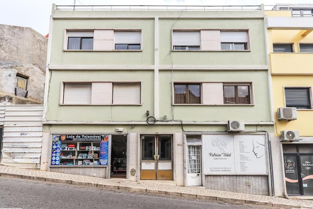 Vita Portucale ! Ajuda Delight Lisboa Kültér fotó